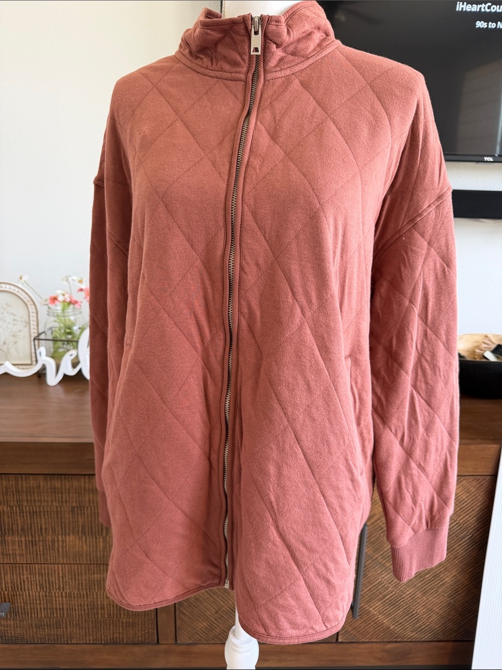 HEIMISH USA Quilted Zip-Front Bomber in Rosewood